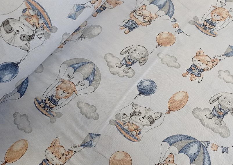 Těhotenský polštář Zvířátka v oblacích