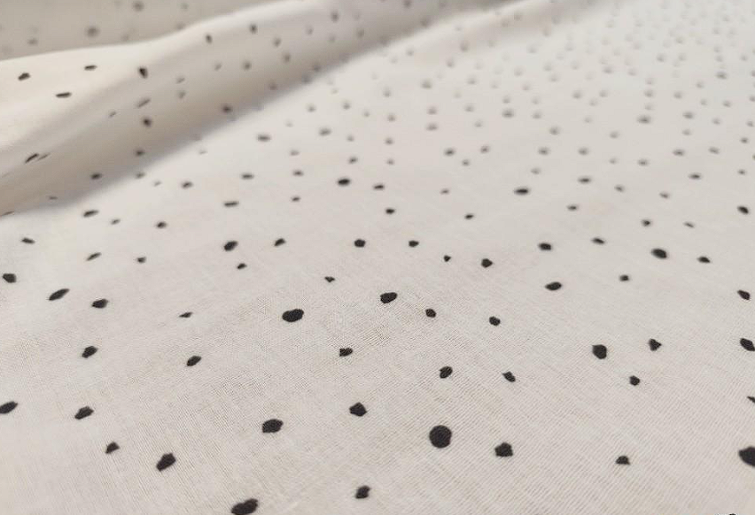 Mušelínová dečka tmavě modrá s puntíky